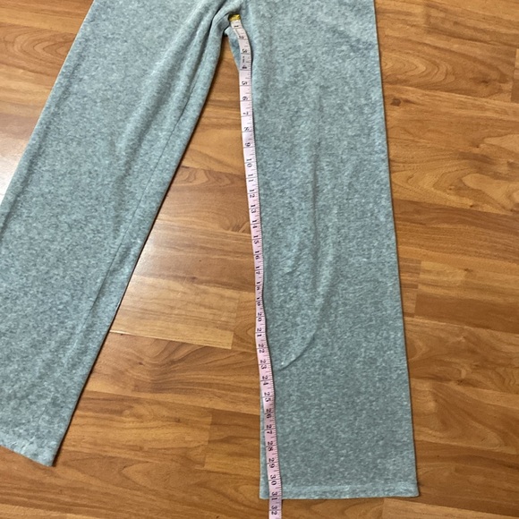 ❤️ Juicy Couture Grey Iconic Velour Drawstring Pants Size Small - Picture 9 of 9